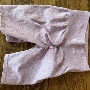 NVGTN Lilac Scrunch Shorts